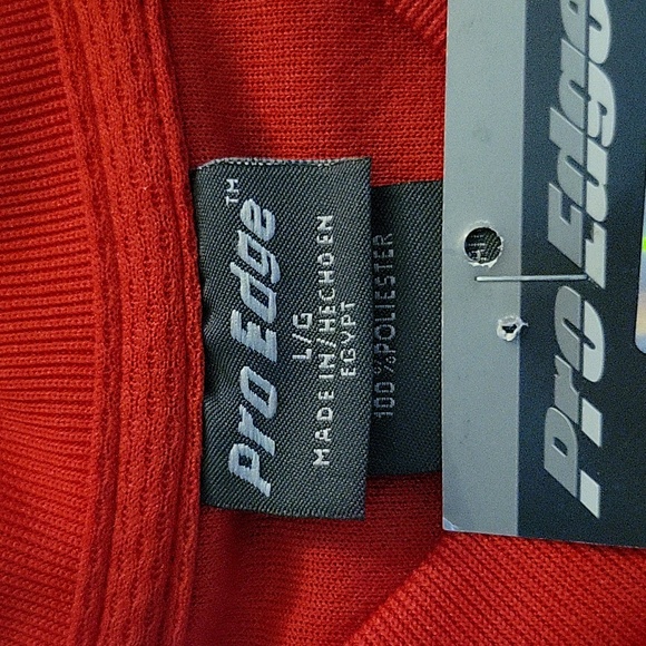 UGA Red sleeveless shirt, Pro Edge, Large and XXL available - Picture 2 of 5